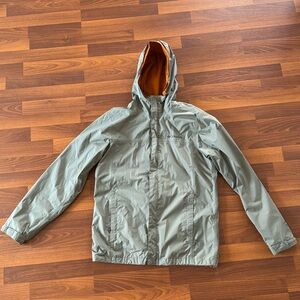 Columbia Jacket Hooded Men’s Small Grey Omni Tech Logo Light Rain Camp Outdoors
